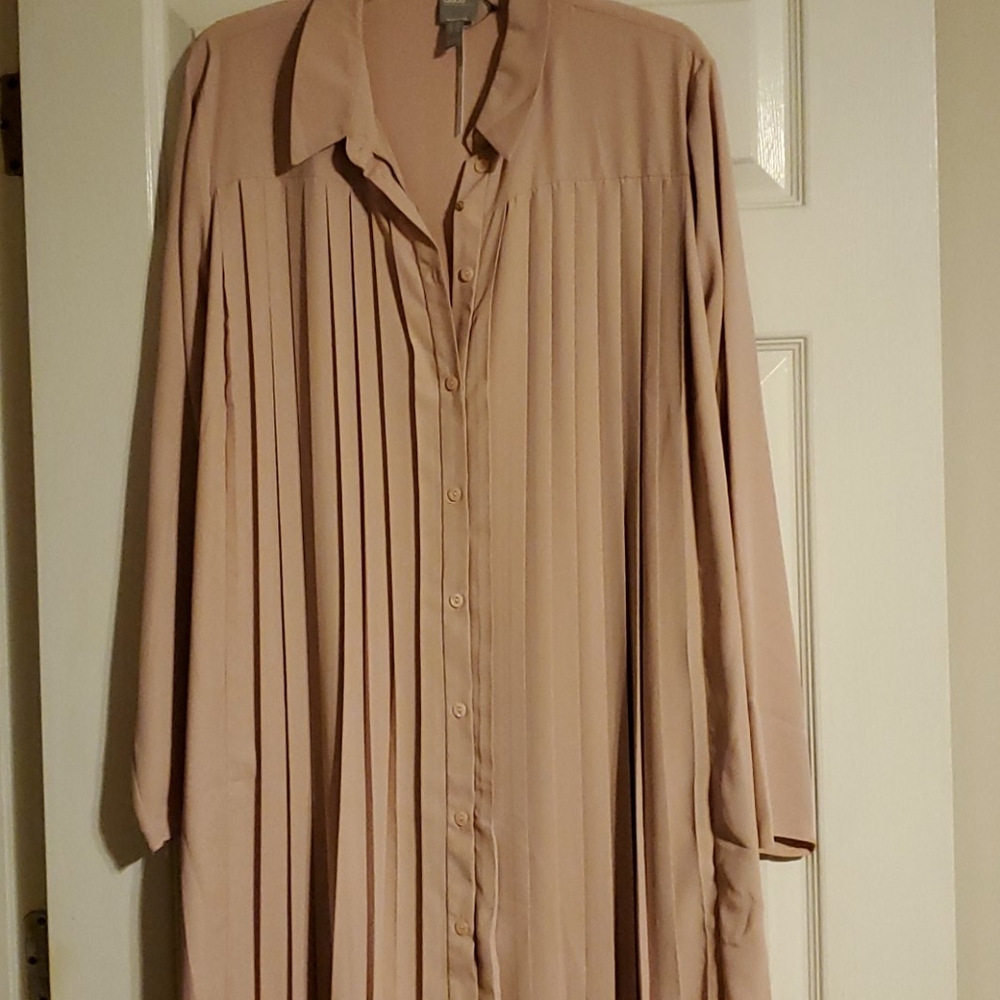 Blush Pleated Maxi Dress